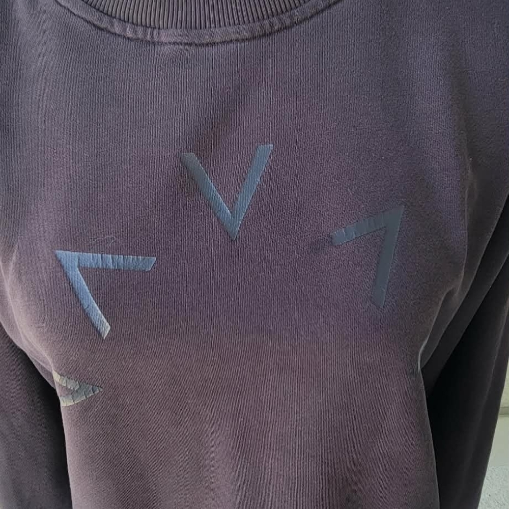 Women's Bkack Graphic Sweater - Picture 4 of 4
